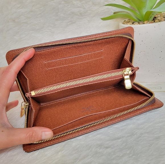 💕LIMITED Edition LOUIS VUITTON Panda Porte-monnaie Zip Wallet Monogram - Picture 4 of 16